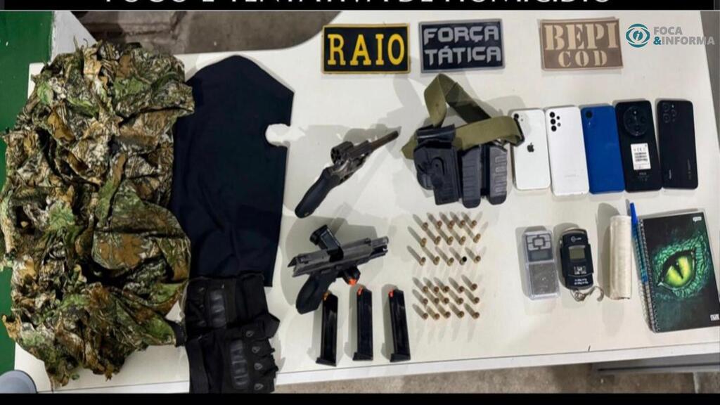 PMCE prende dupla e apreende armas de fogo no bairro Planalto Caucaia